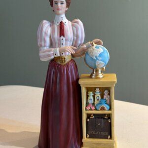 Avon Collectible Mrs. Albee 2010-2011 Pristine New in Box